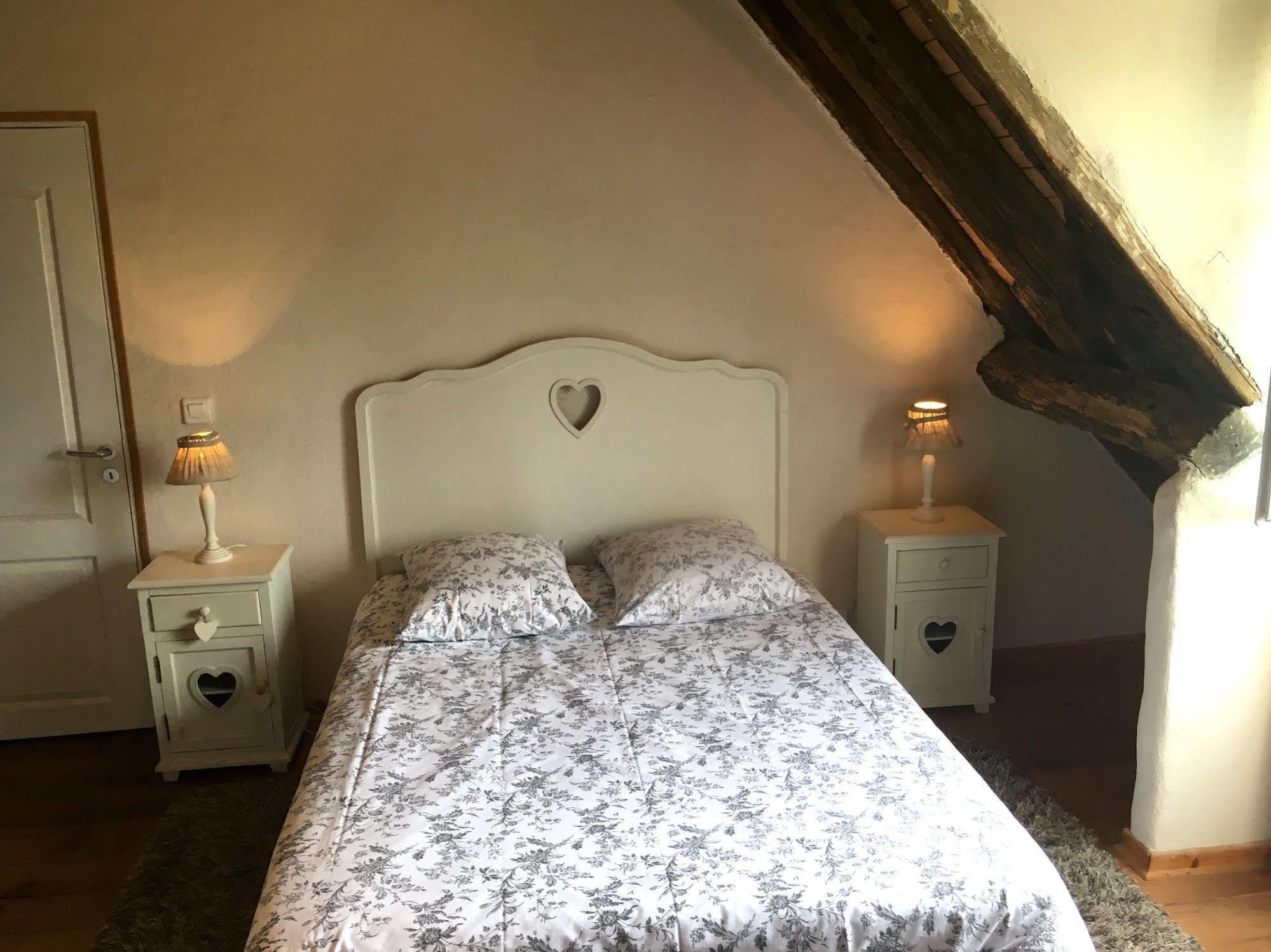 Domaine Du Moulin De Champie - Versailles - Gites & Suites Feucherolles المظهر الخارجي الصورة